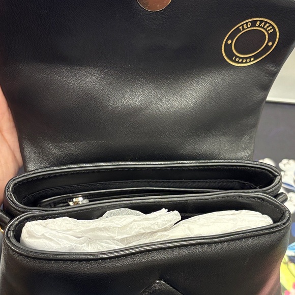 Ted Baker poppy Bag - Picture 5 of 9